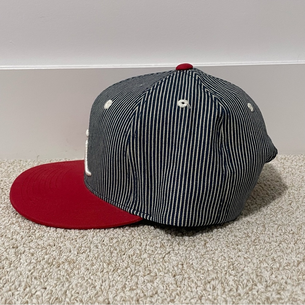 In4mation SnapBack Hat - Picture 4 of 8